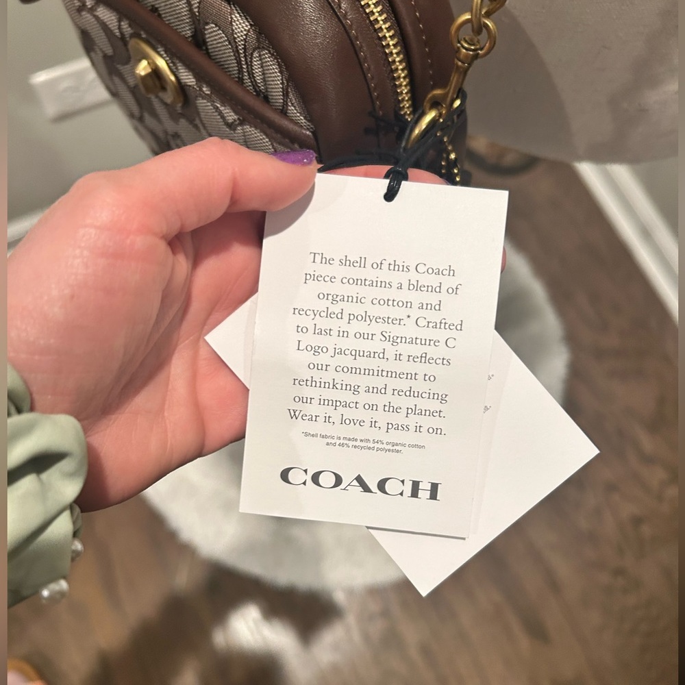 ✨Coach (NWT) Small Camera Bag In Signature Jacquard With Quilting✨ - Picture 6 of 13